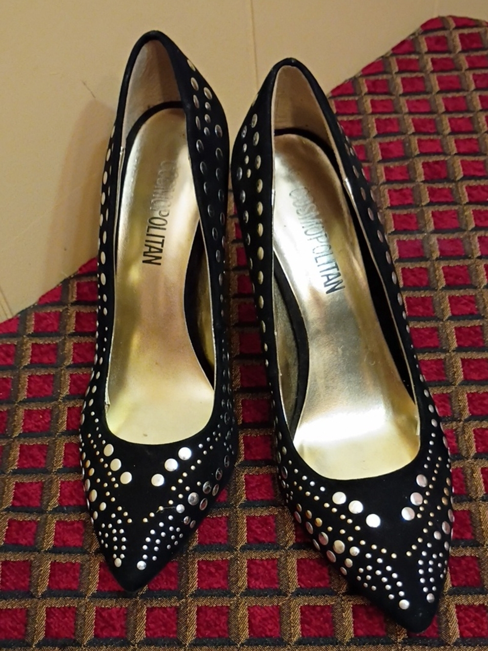 Cosmopolitan Black Studded Pointed Pumps with Metallic Accents